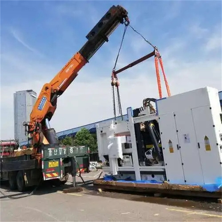 连州附近小吊车联系方式|8-16吨|本地及时服务